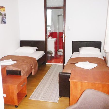 Sobe Rooms Aleksandar Nis Exterior photo